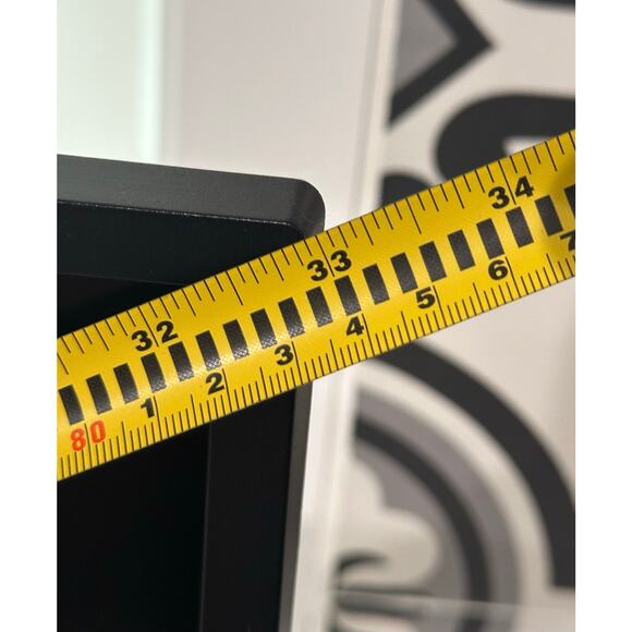 32 Inch Class 4K UHD Monitor with Radeon FreeSync™ Technology - Picture 8 of 10